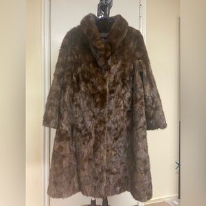 A beautiful genuine mink fur coat. Made in Germany.